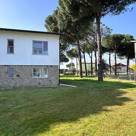 Villa 10 Min Dalla Residenza Mare Vaccolino