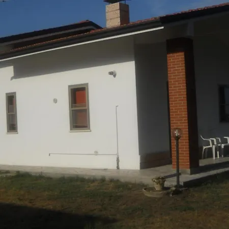 Villa 10 Min Dalla Residenza Mare Vaccolino