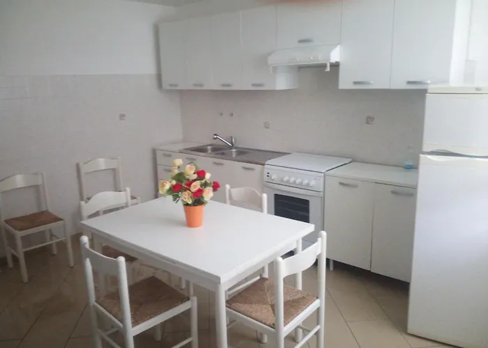 Villa 10 Min Dalla Residenza Mare Vaccolino