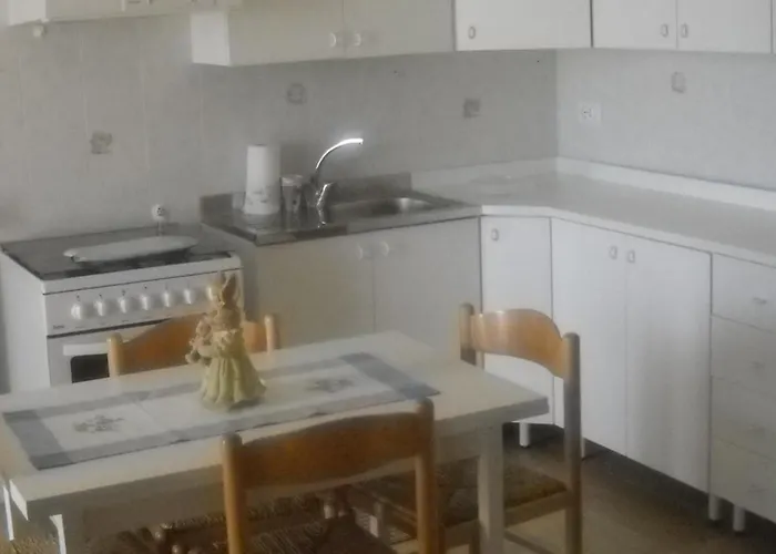Villa 10 Min Dalla Residenza Mare Vaccolino